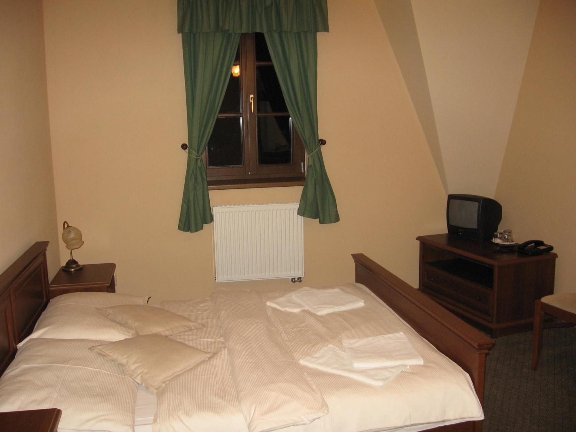 Lovecky Zamecek Buchlovice Zimmer foto