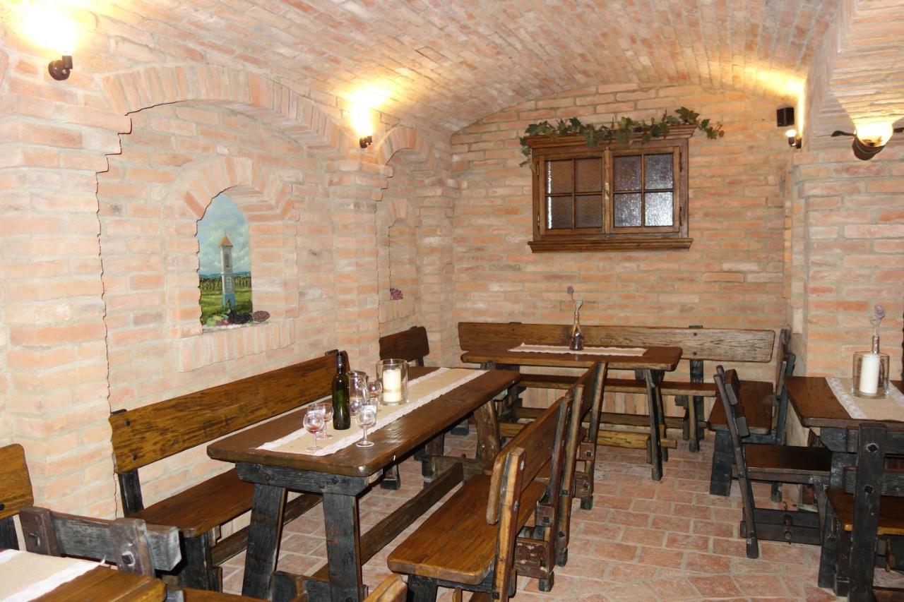 Lovecky Zamecek Buchlovice Exterior foto
